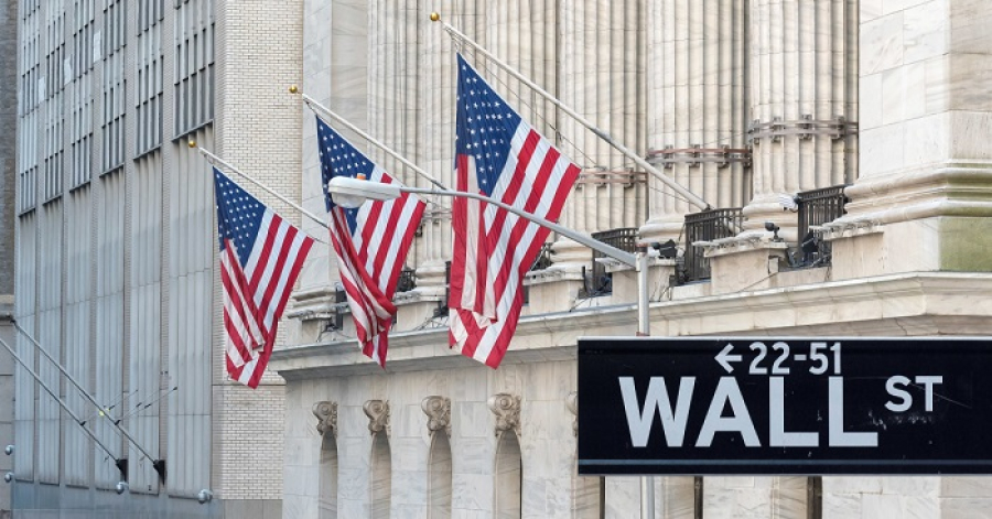 Wall Street: Επιφυλακτικότητα με το βλέμμα σε επιτόκια και τράπεζες