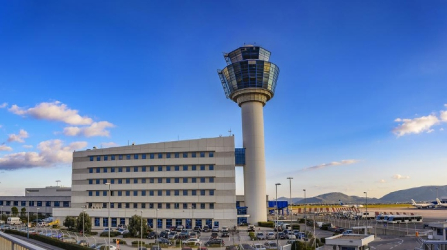 "Απογειώθηκε" το "Ελευθέριος Βενιζέλος" - Ρεκόρ για όλα τα αεροδρόμια της χώρας