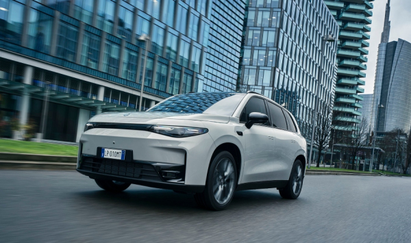 Leapmotor C10 HYBRID EV: Ηλεκτροκίνηση χωρίς περιορισμούς