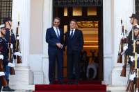 Εννέα συμφωνίες μεταξύ Ελλαδας και Γαλλίας υπεγράφησαν στο Μέγαρο Μαξίμου