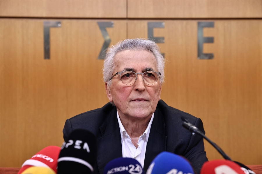 ΓΣΕΕ: Πρώτη η ΠΑΣΚΕ στις εκλογές με 42,8% - Ξανά πρόεδρος ο Γ. Παναγόπουλος