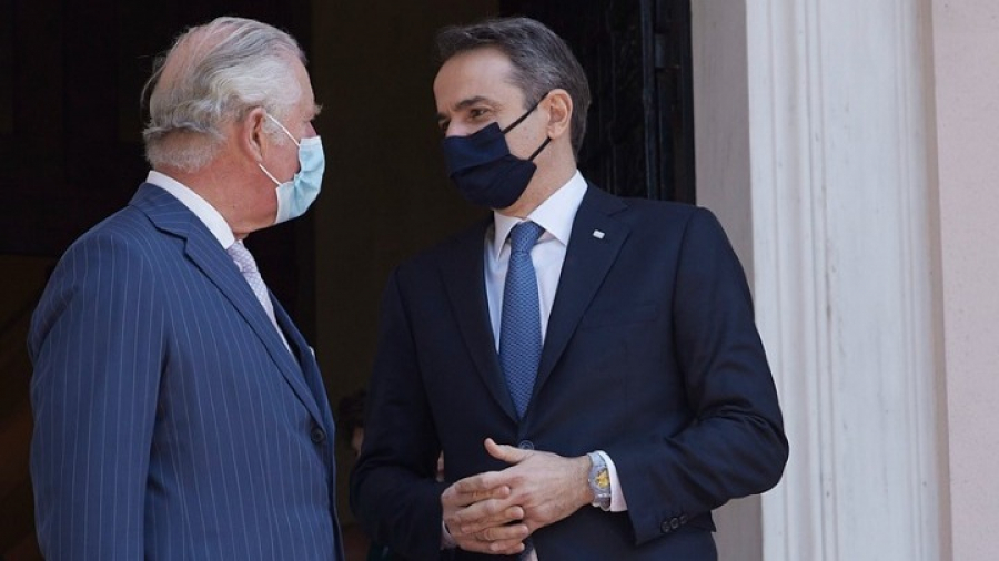 Στη Σκωτία ο Μητσοτάκης για συνάντηση με τον πρίγκιπα Κάρολο