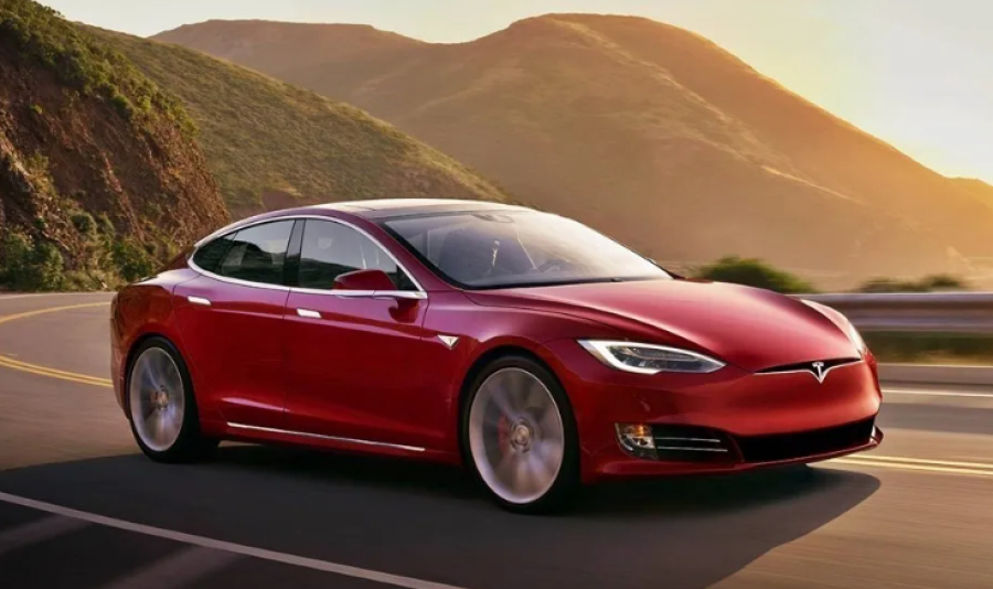 Πρόστιμο 2,2 εκατ. δολ. στην Tesla για παραπλανητική διαφήμιση στη Ν. Κορέα