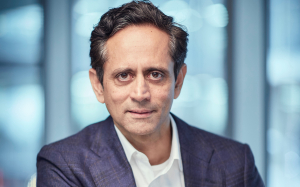 Kumar (Vodafone Business): H τεχνητή νοημοσύνη και η ρομποτική θα αλλάξουν την Υγεία