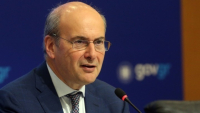 Χατζηδάκης: Η κυβέρνηση απαντά με έργο σε όλα τα επίπεδα και διάλογο με κάθε κοινωνική ομάδα