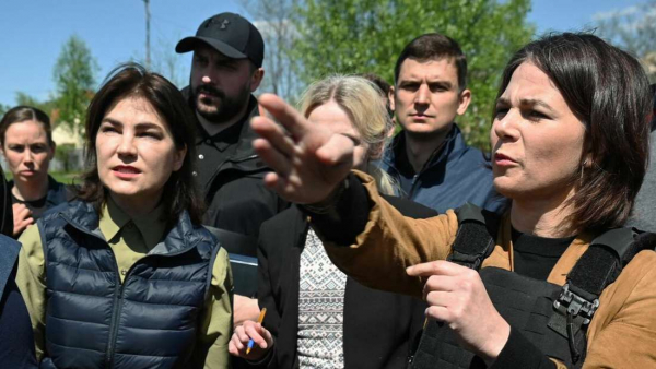 Γερμανία: Δεν μπορούν να γίνουν εξαιρέσεις για την ένταξη της Ουκρανίας στην ΕΕ