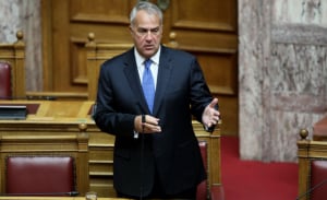 Βορίδης: Πρόστιμο 300 ευρώ/εβδομάδα στους δημοσίους υπαλλήλους που αρνούνται εμβολιασμό ή τεστ