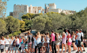 ΙΝΣΕΤΕ: Οι τάσεις που διαμορφώνουν τις εξελίξεις στον ελληνικό τουρισμό