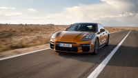 Porsche: Έρχεται τον Μάρτιο η νέα Panamera