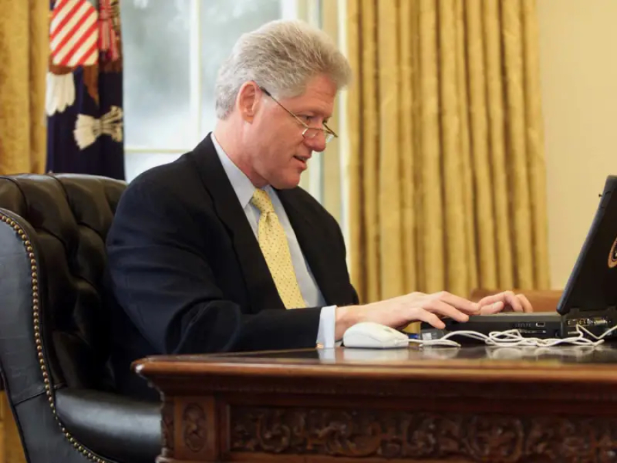 ΗΠΑ: Σήμερα η κατάθεση του Μπιλ Κλίντον για την εμπλοκή του στην υπόθεση Έπστιν