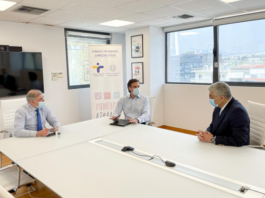 Συνεργασία ΕΟΔΥ - Γ' Παθολογικής Κλινικής της Ιατρικής Σχολής Αθηνών για τη συμμετοχή φοιτητών στις ΚΟΜΥ