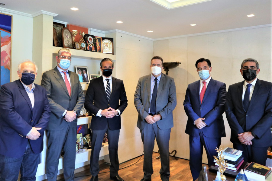 Συνάντηση Άδ. Γεωργιάδη - προεδρείου ΕΣΕΕ για ζητήματα του λιανικού εμπορίου