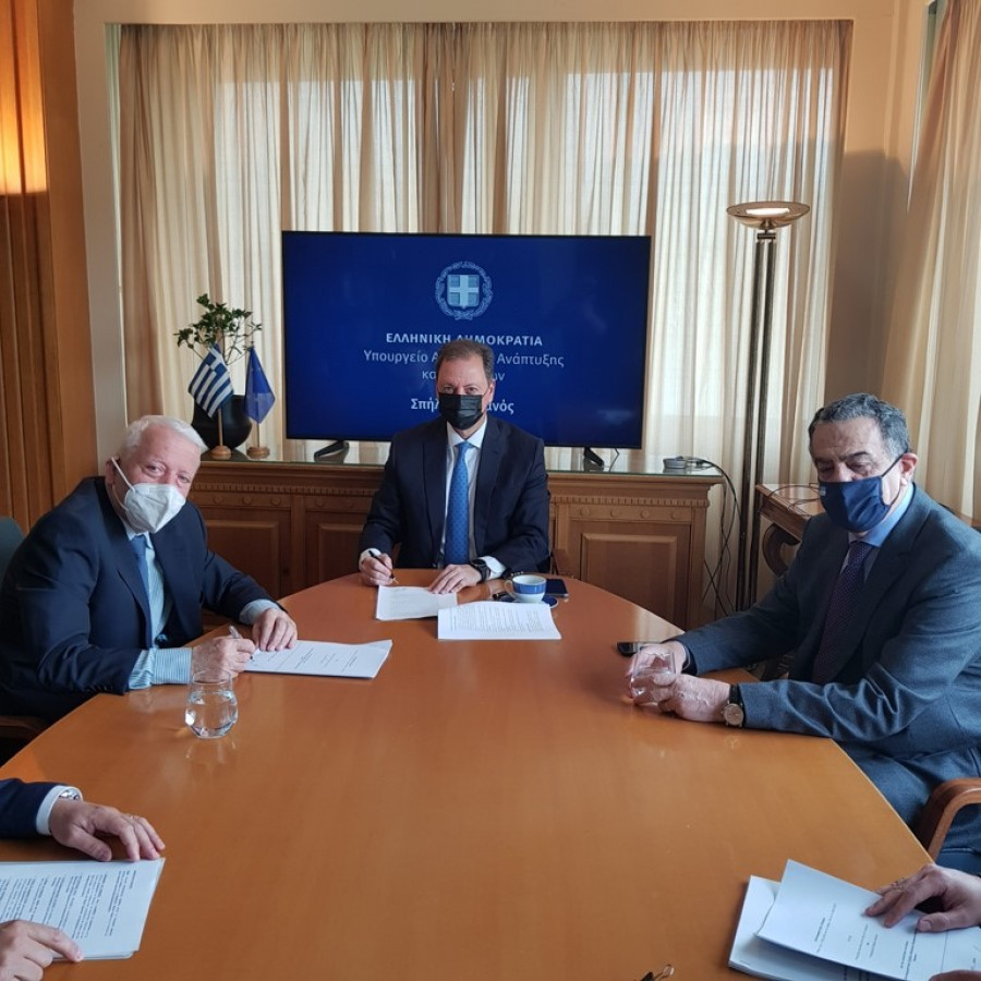 ΥΠΑΑΤ: Υπεγράφη η σύμβαση για το Διαχειριστικό Σχέδιο της Περιφέρειας Β. Αιγαίου ύψους 872.235 ευρώ