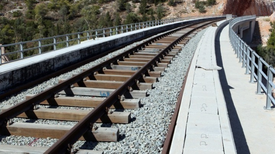 Σιδηρόδρομος: Σε 2 χρόνια η πλήρης αποκατάσταση του δικτύου, μετά τον Daniel