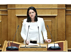 Κεραμέως: «Το εργασιακό νομοσχέδιο ενισχύει τον εργαζόμενο»