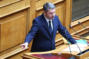 Ν. Ανδρουλάκης: «Δεν βάζετε κανόνες σε μια ασύδοτη αγορά - Εξυπηρετείτε επιλεκτικά οικονομικά συμφέροντα»