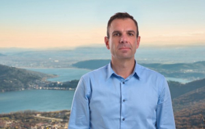 Προσωρινή αναστολή πλειστηριασμών ζητά από Μητσοτάκη και ο δήμαρχος Καστοριάς