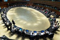 Συμβούλιο Περιβάλλοντος: Συζήτηση σχετικά με τα απόβλητα και τους κόκκους πλαστικού