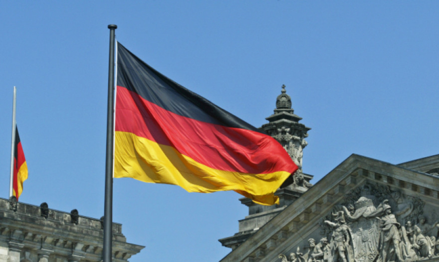 Γερμανία: Ισχυρή μείωση 4% στις βιομηχανικές παραγγελίες