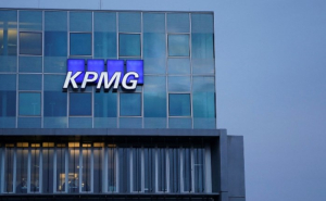 KPMG: Κορυφαία πρόκληση η Gen AI για τις τηλεπικοινωνίες