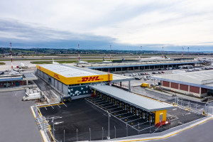 DHL Express: Ολοκληρώθηκε η κατασκευή του νέου κέντρου διαλογής στο αεροδρόμιο «Μακεδονία»