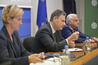 ΥΠΕΝ: Τα επτά μέτρα για τη μείωση του ενεργειακού κόστους