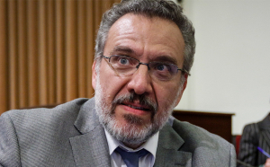 Αναδίπλωση Όθωνα Ηλιόπουλου του ΣΥΡΙΖΑ για τους οδοντιάτρους - «Ζητώ ειλικρινά συγγνώμη»