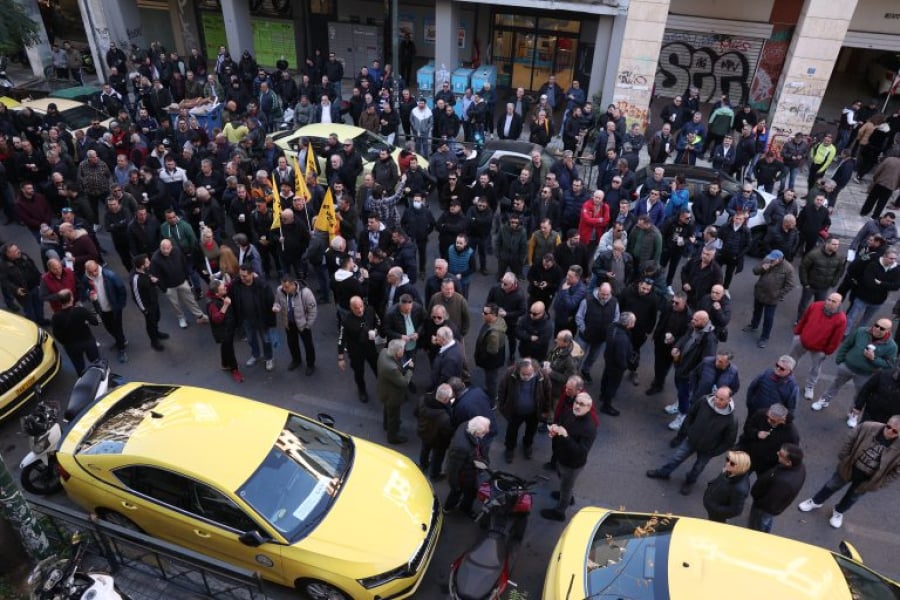 ΣΑΤΑ: Σε νέα 48ωρη απεργία προχωρούν στις 20 Ιανουαρίου τα ταξί