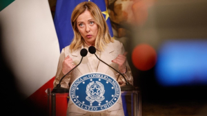 Ιταλία: "Η αποδοτικότητα των δημοσίων υπαλλήλων θα επηρεάζει και τον μισθό τους", λέει η κυβέρνηση Μελόνι