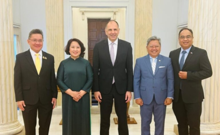 Συνάντηση Γεραπετρίτη με πρέσβεις Βιετνάμ, Ινδονησίας, Ταϊλάνδης και Φιλιππινών