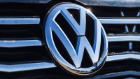 Volkswagen: Εξετάζει την περικοπή 30.000 θέσεων εργασίας