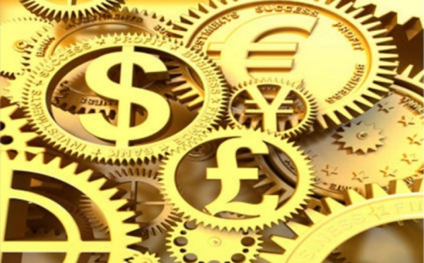 Το ευρώ υποχωρεί 0,13%, στα 1,1554 δολάρια