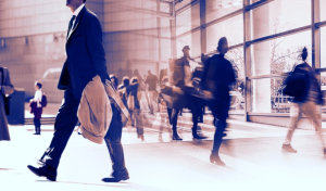 Ρεκόρ στην απασχόληση με θετικό ισοζύγιο 319.843 θέσεων στο 7μηνο 2025