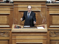 Βελόπουλος: Πλήρης αποτυχία των μέτρων για την αντιμετώπιση της πανδημίας