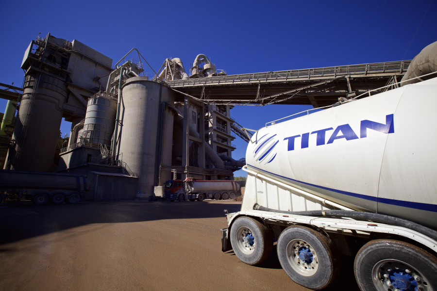 ΤΙΤΑΝ: Νέα τεχνολογία ανακυκλώνει ιπτάμενη τέφρα μειώνοντας το αποτύπωμα άνθρακα του τσιμέντου