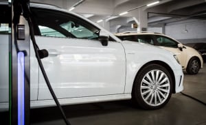 Αυτοκίνητο: Η Αθήνα στις τρεις πόλεις του κόσμου, όπου η μπαταρία ενός ηλεκτρικού οχήματος αποδίδει τα μέγιστα