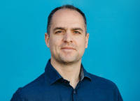 Ο Έλληνας manager που απέκτησε παγκόσμιο ρόλο σε ψηφιακή πλατφόρμα