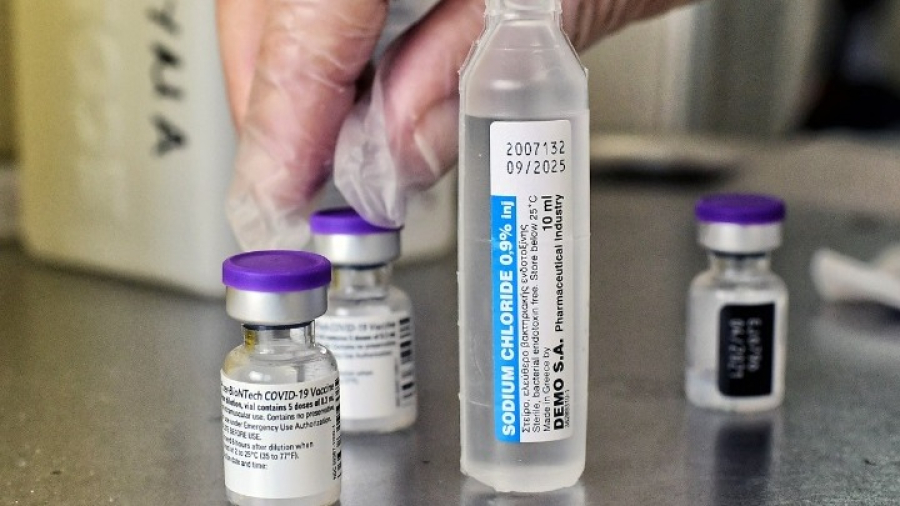 Ανοίγει σήμερα η πλατφόρμα για τα επικαιροποιημένα εμβόλια Pfizer BA 4/5