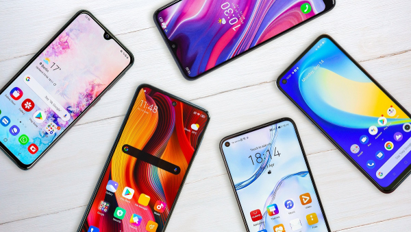 Μειώθηκαν 13% οι αποστολές smartphones στην Ινδία - Στην κορυφή παραμένουν οι κινέζικες εταιρείες