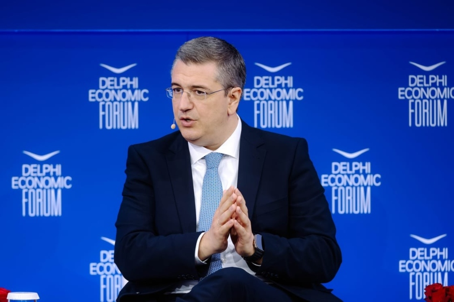 O &Epsilon;&upsilon;&rho;&omega;&pi;&alpha;ί&omicron;&sigmaf; &Epsilon;&pi;ί&tau;&rho;&omicron;&pi;&omicron;&sigmaf; &mu;&epsilon;&tau;&alpha;&phi;&omicron;&rho;ώ&nu; &kappa;&alpha;&iota; &Tau;&omicron;&upsilon;&rho;&iota;&sigma;&mu;&omicron;ύ &Alpha;&pi;ό&sigma;&tau;&omicron;&lambda;&omicron;&sigmaf; &Tau;&zeta;&iota;&tau;&zeta;&iota;&kappa;ώ&sigma;&tau;&alpha;&sigmaf;