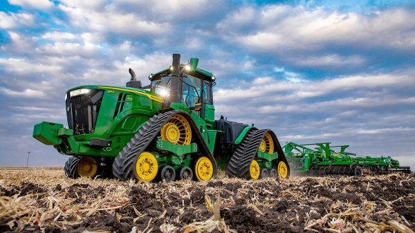 Deere: Υπερδιπλασιασμός κερδοφορίας στο τρίμηνο