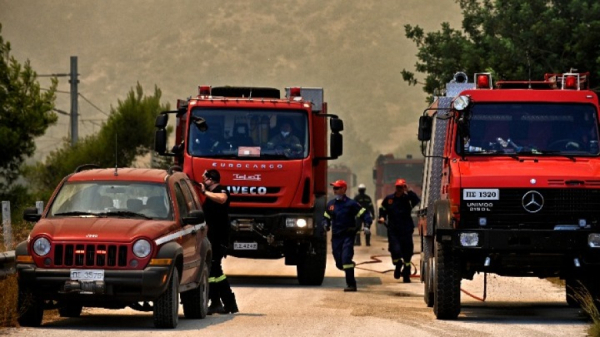 Ακραίος κίνδυνος πυρκαγιάς αύριο: Ποιες περιοχές είναι στο «κόκκινο»