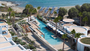 Άνοιξε για πρώτη φορά τις πόρτες του το Avant Mar στην Πάρο