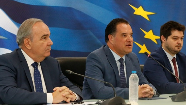 Γεωργιάδης: Σταθερές οι τιμές στο "καλάθι" - Συνεχίζεται η διαβούλευση για την ένταξη επωνύμων προϊόντων