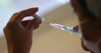 Τσεχία: Αναμνηστική δόση προς όλους 8 μήνες μετά την ολοκλήρωση του εμβολιασμού τους