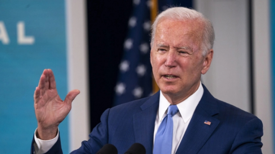 Μπάιντεν: Οι επιθέσεις στην Ουκρανία καταδεικνύουν τη "απόλυτη βαρβαρότητα" του Πούτιν