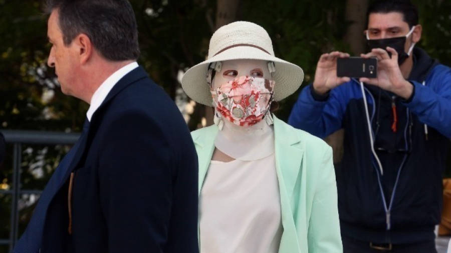 Βιτριόλι: Ποινή κάθειρξης 15 ετών για απόπειρα ανθρωποκτονίας στην Έφη Κακαράντζουλα