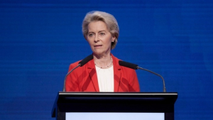 ΕΕ - Φον ντερ Λάιεν: Θα εξετάσουμε πρόσθετη χρηματοδότηση για το αέριο