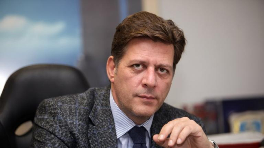 Παραιτήθηκε ο Μιλτιάδης Βαρβιτσιώτης από υπουργός Ναυτιλίας - Στη θέση του ο Χρ. Στυλιανίδης