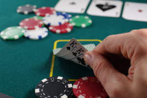 Έρευνα για τα χαρακτηριστικά και τη συμπεριφορά των παικτών τυχερών παιγνίων